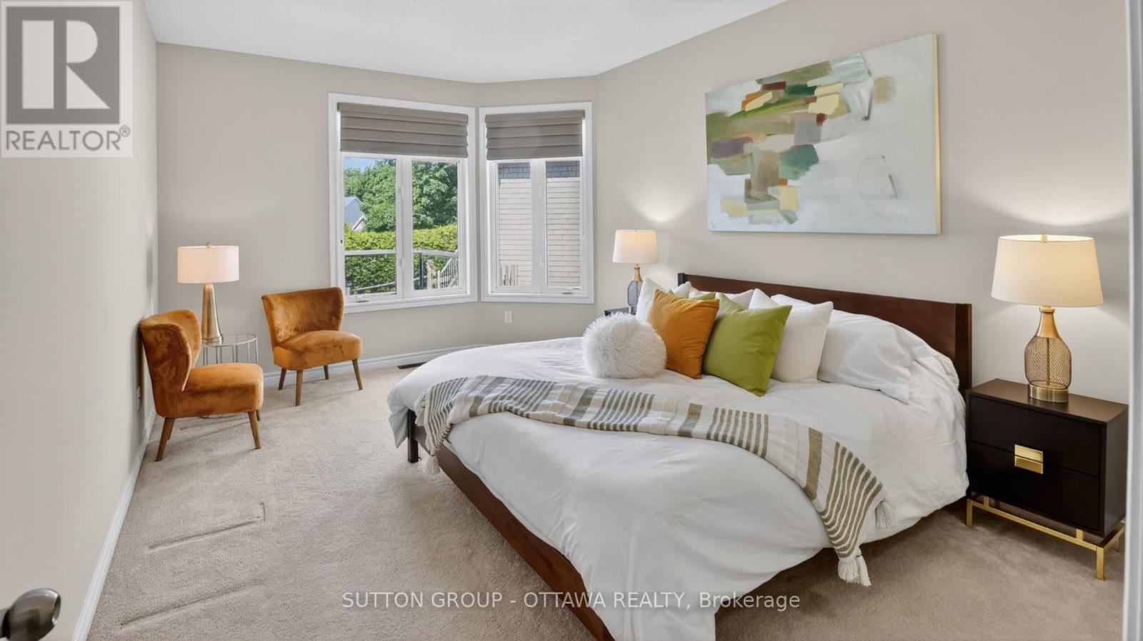 104 PASSAGEWAY PRIVATE - 26