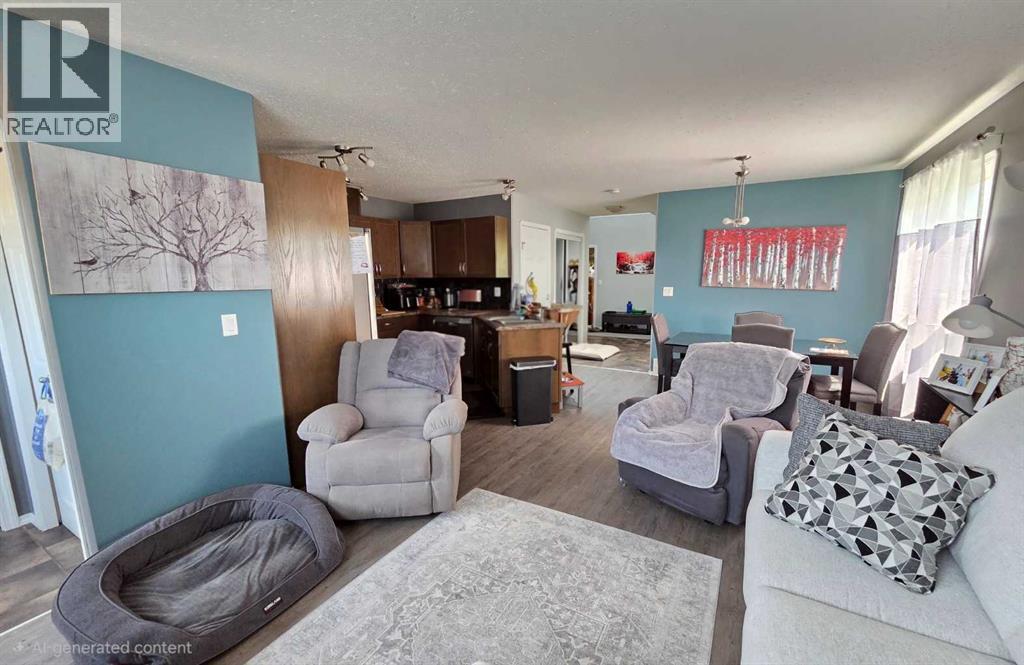 6922 90 Street - 16