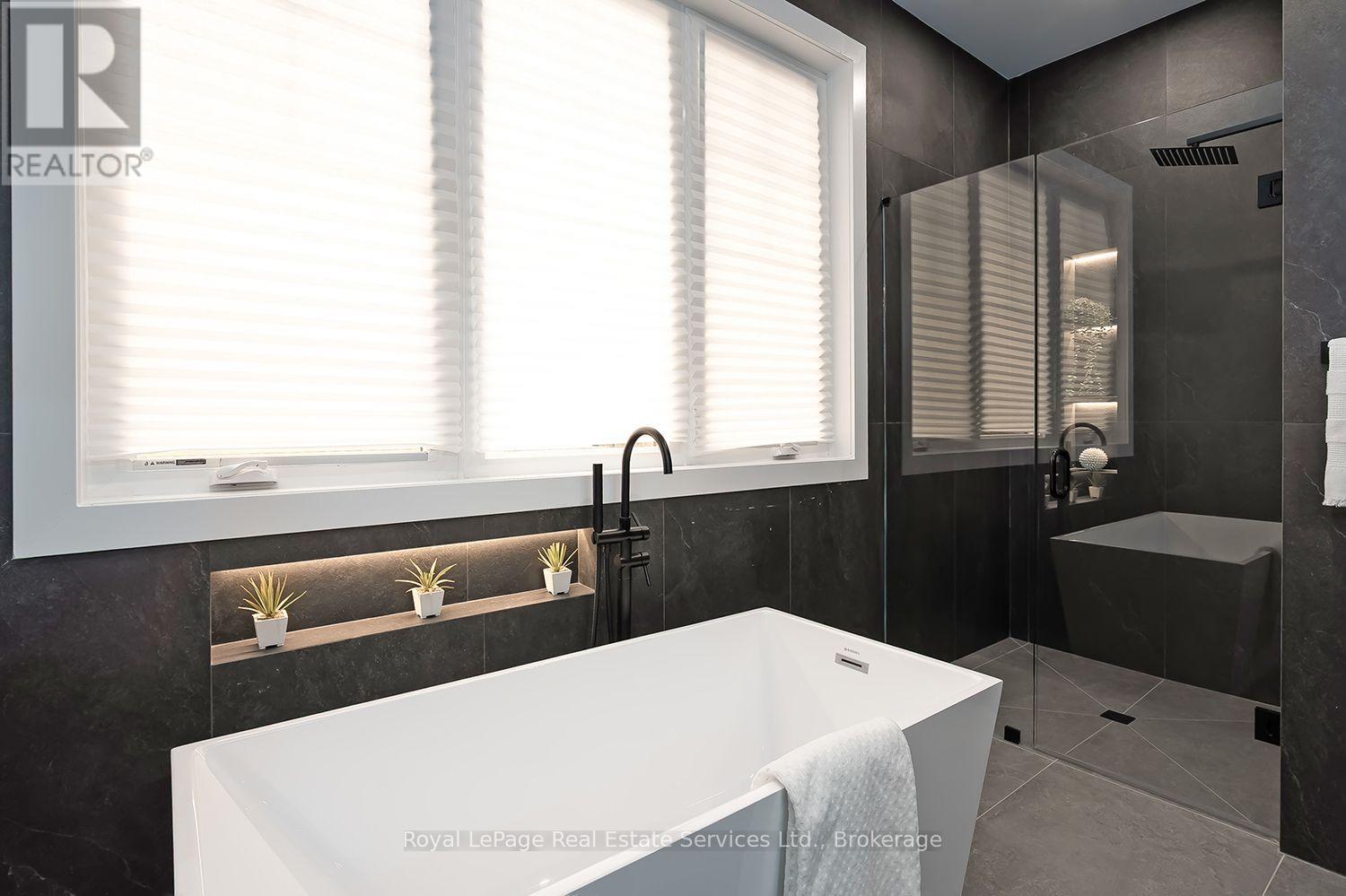 302 TUCK DRIVE - Image 31