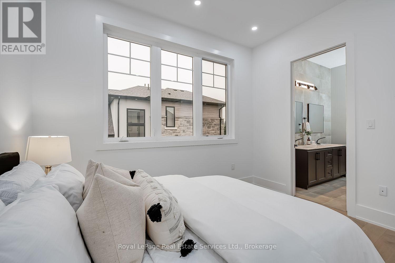 302 TUCK DRIVE - Image 34