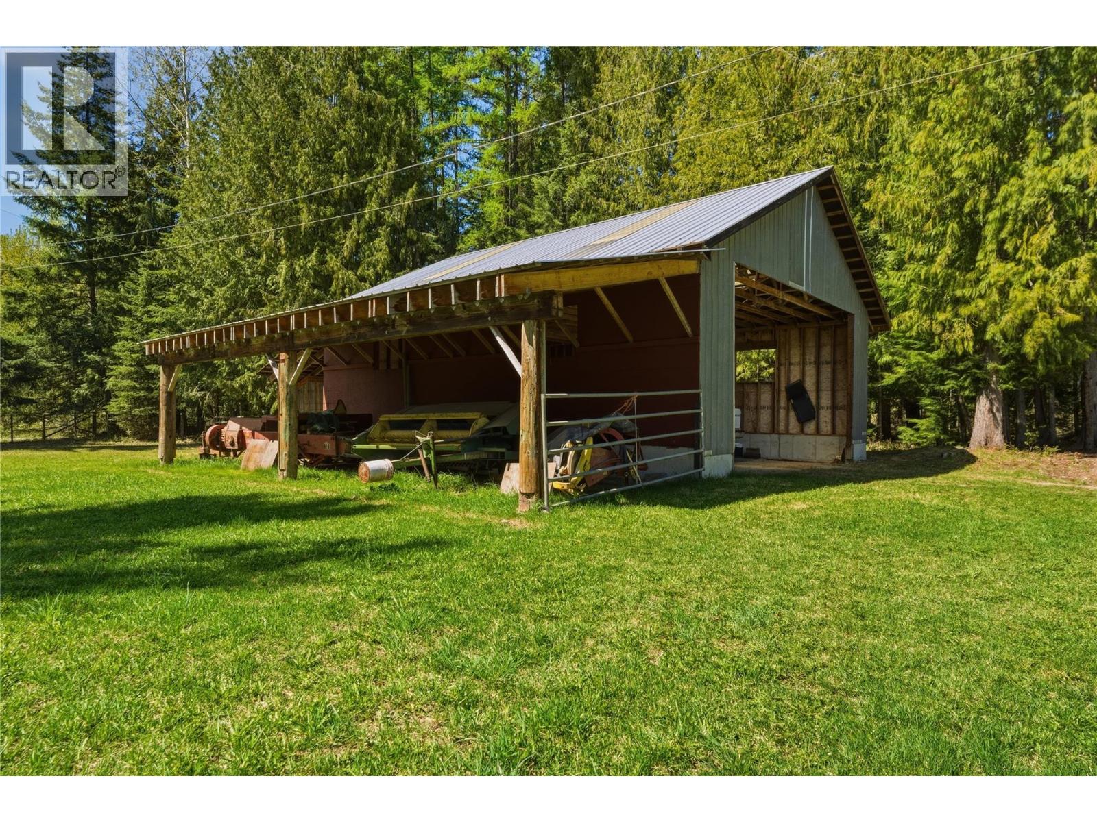 1215 Trinity Valley Road - 47