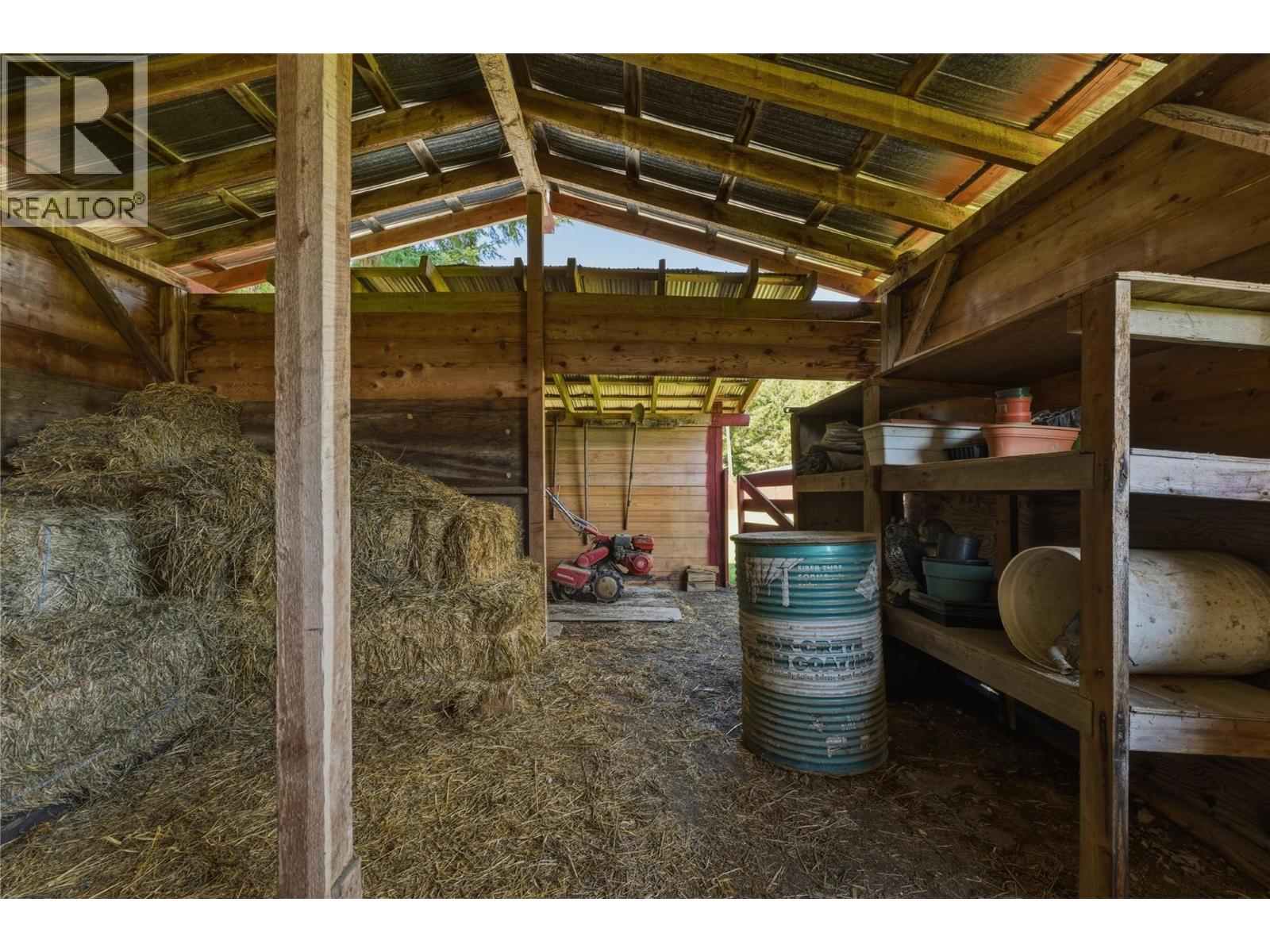 1215 Trinity Valley Road - 53