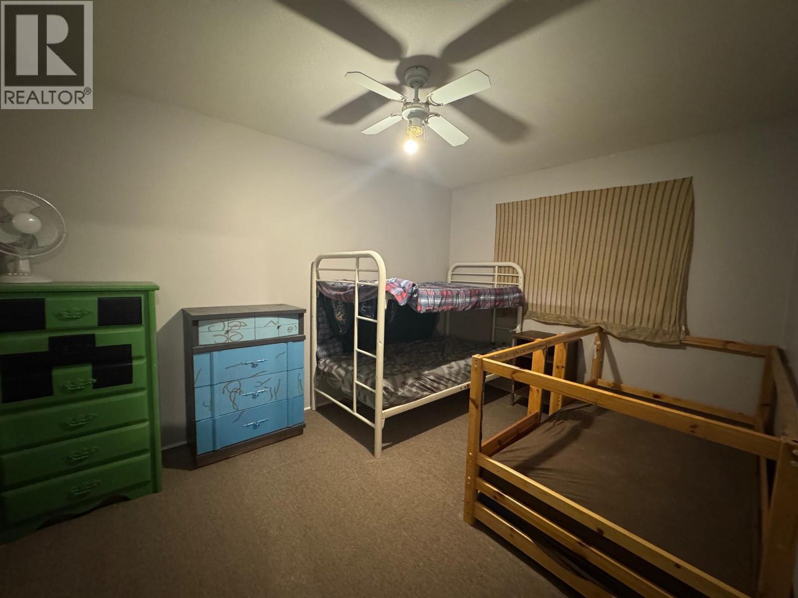 1407 Fir Avenue - 8