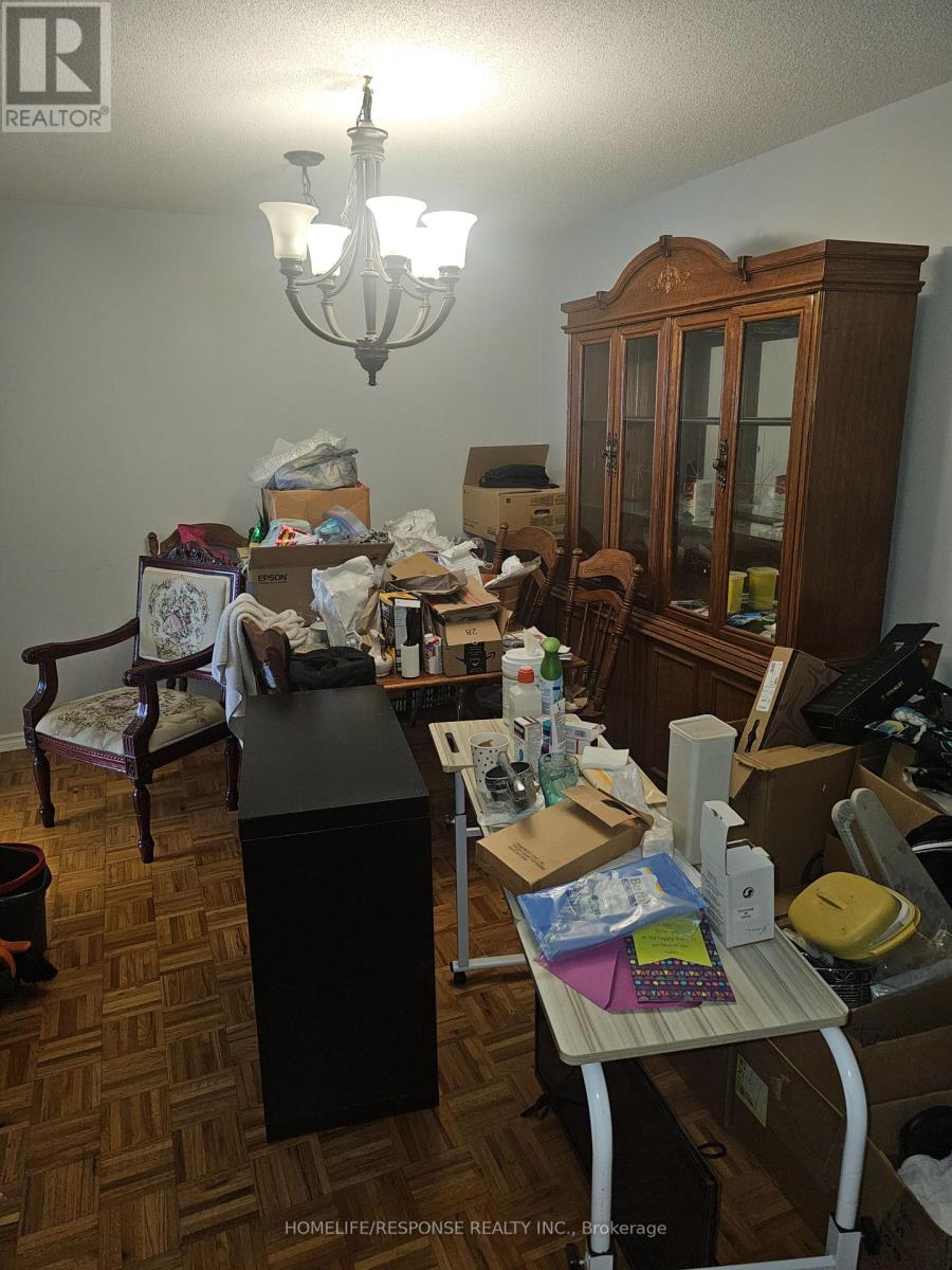 #907 10 MALTA AVENUE - 16