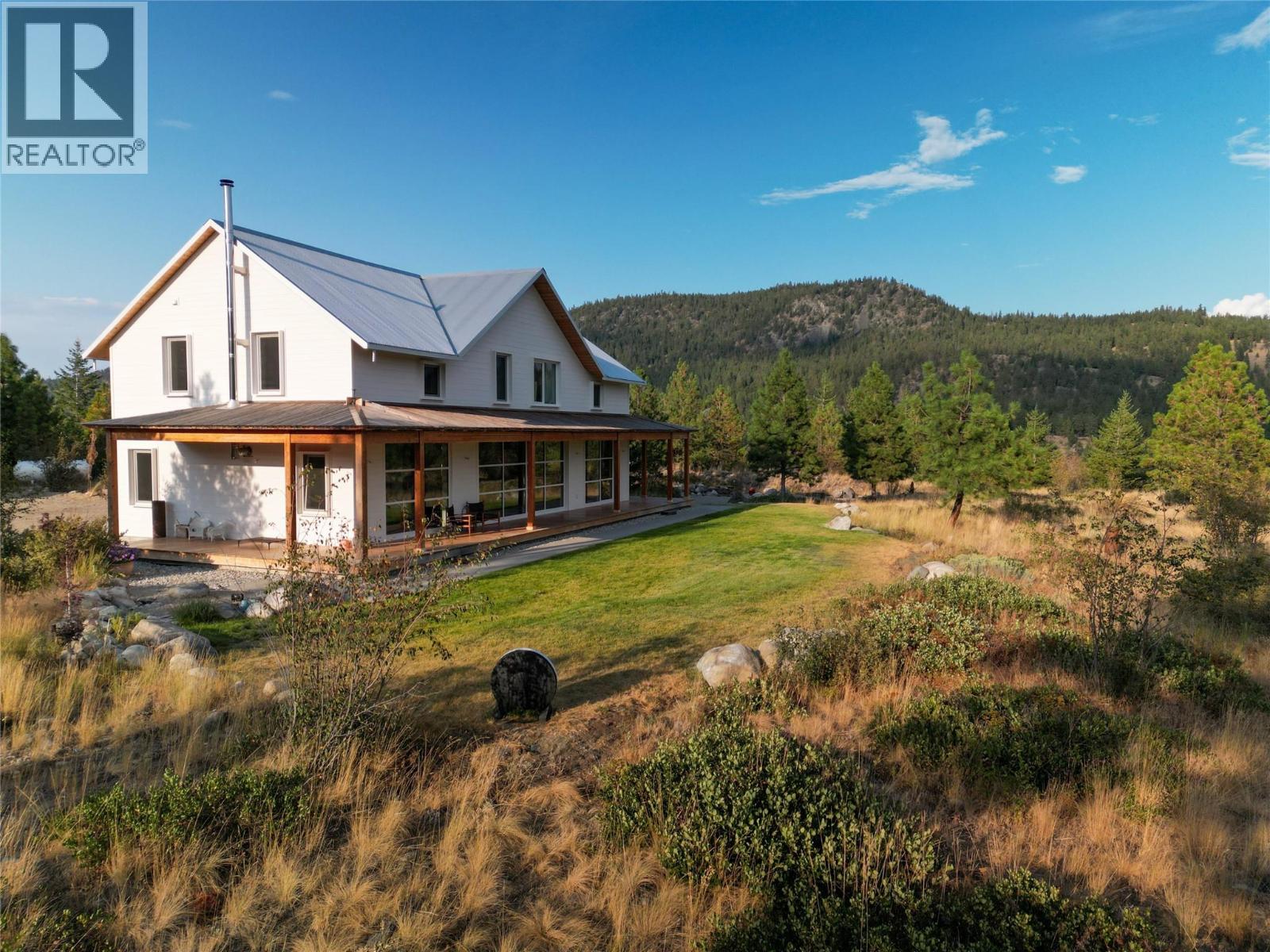  8025 Princeton-Summerland Road, Summerland