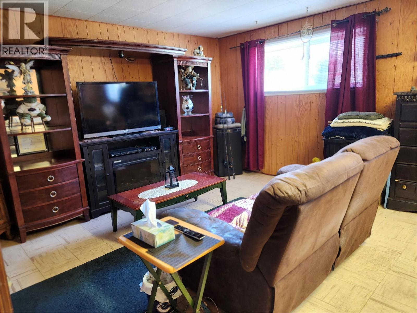 6453 Park Drive - 11