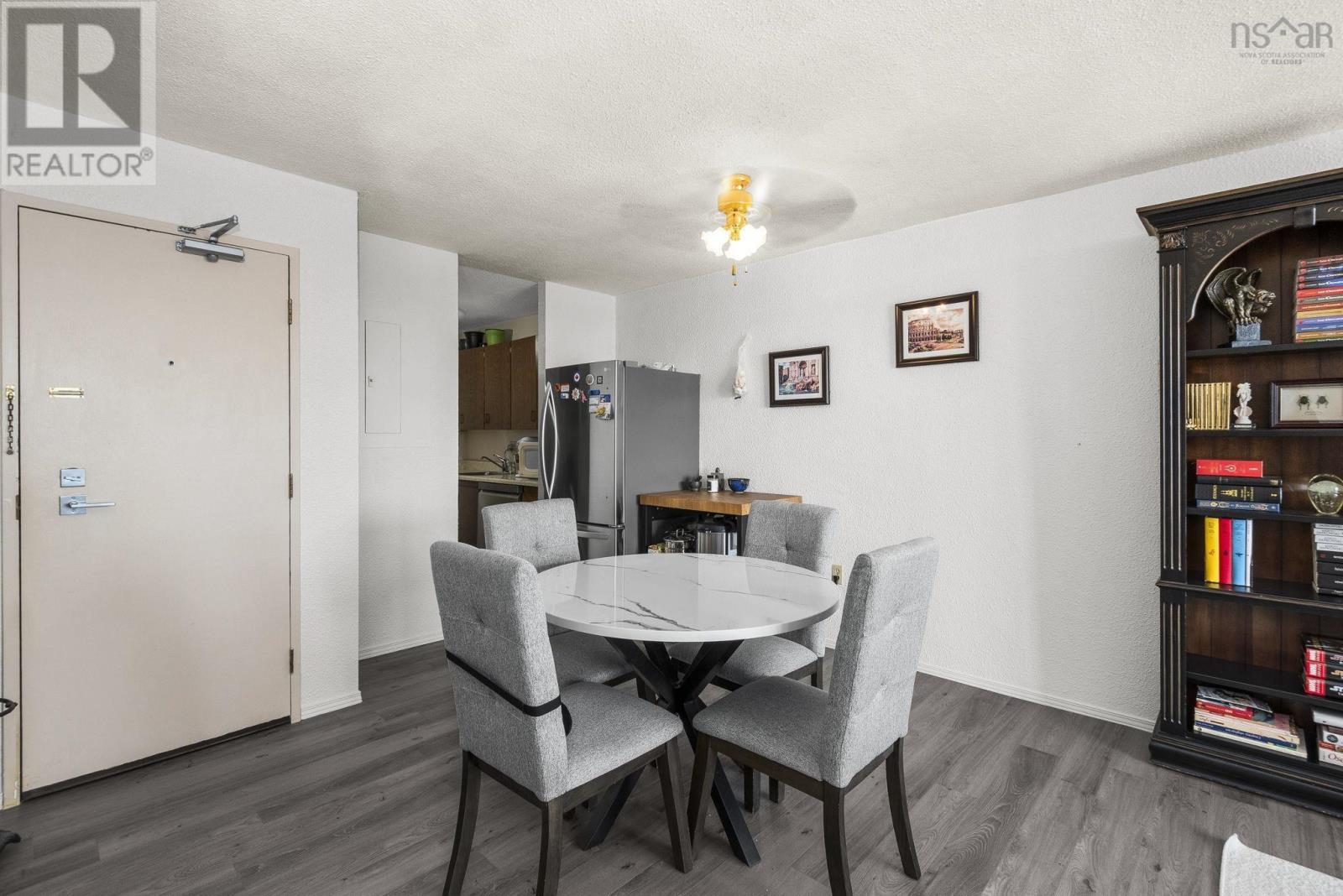 #407 5572 North Ridge Road - 3