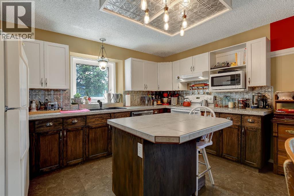 8002 103 Street - 12