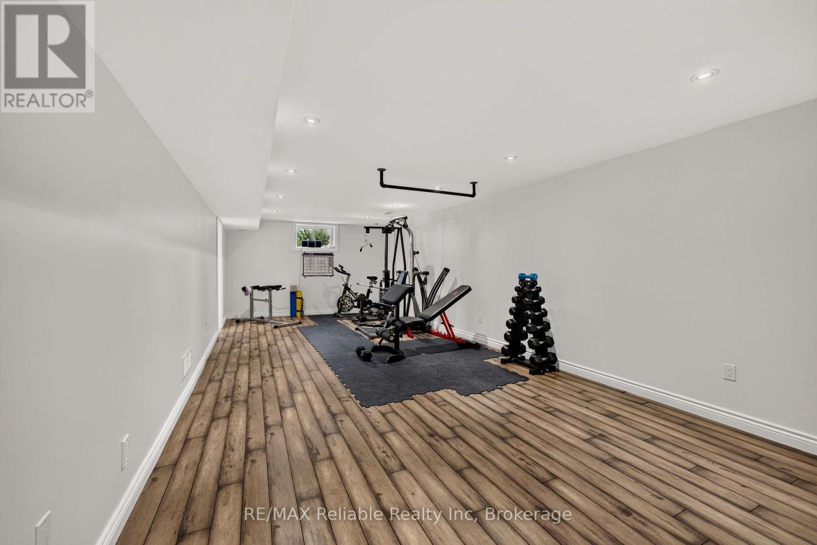 77 WEST STREET - 37
