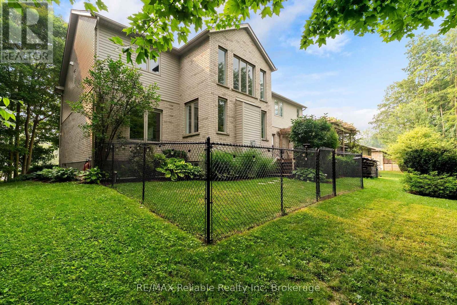 77 WEST STREET - 42
