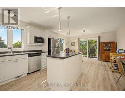 2 Mann Avenue N, Parry Sound, ON P2A2H3 Photo 10