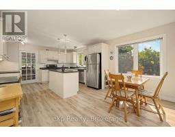 2 Mann Avenue N, Parry Sound, ON P2A2H3 Photo 13