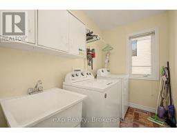 2 Mann Avenue N, Parry Sound, ON P2A2H3 Photo 21