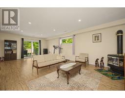 2 Mann Avenue N, Parry Sound, ON P2A2H3 Photo 22