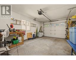 2 Mann Avenue N, Parry Sound, ON P2A2H3 Photo 32