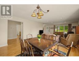 2 Mann Avenue N, Parry Sound, ON P2A2H3 Photo 8