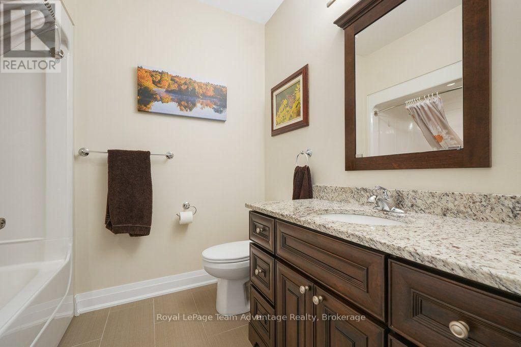 #104 20D SILVER BIRCH COURT - 24