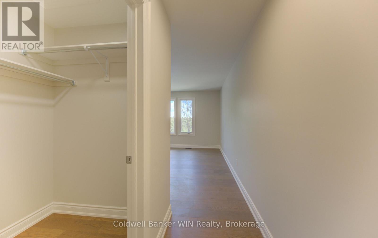 641 MARTIN STREET - 24