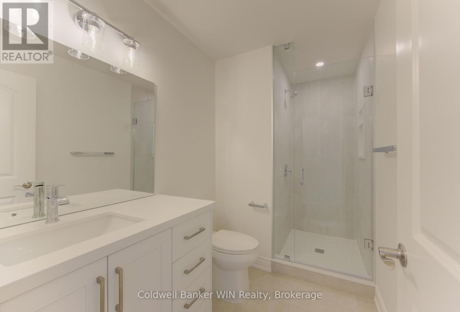 641 MARTIN STREET - 29