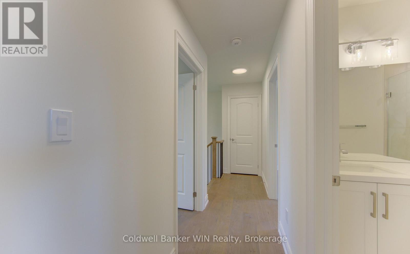 641 MARTIN STREET - 30