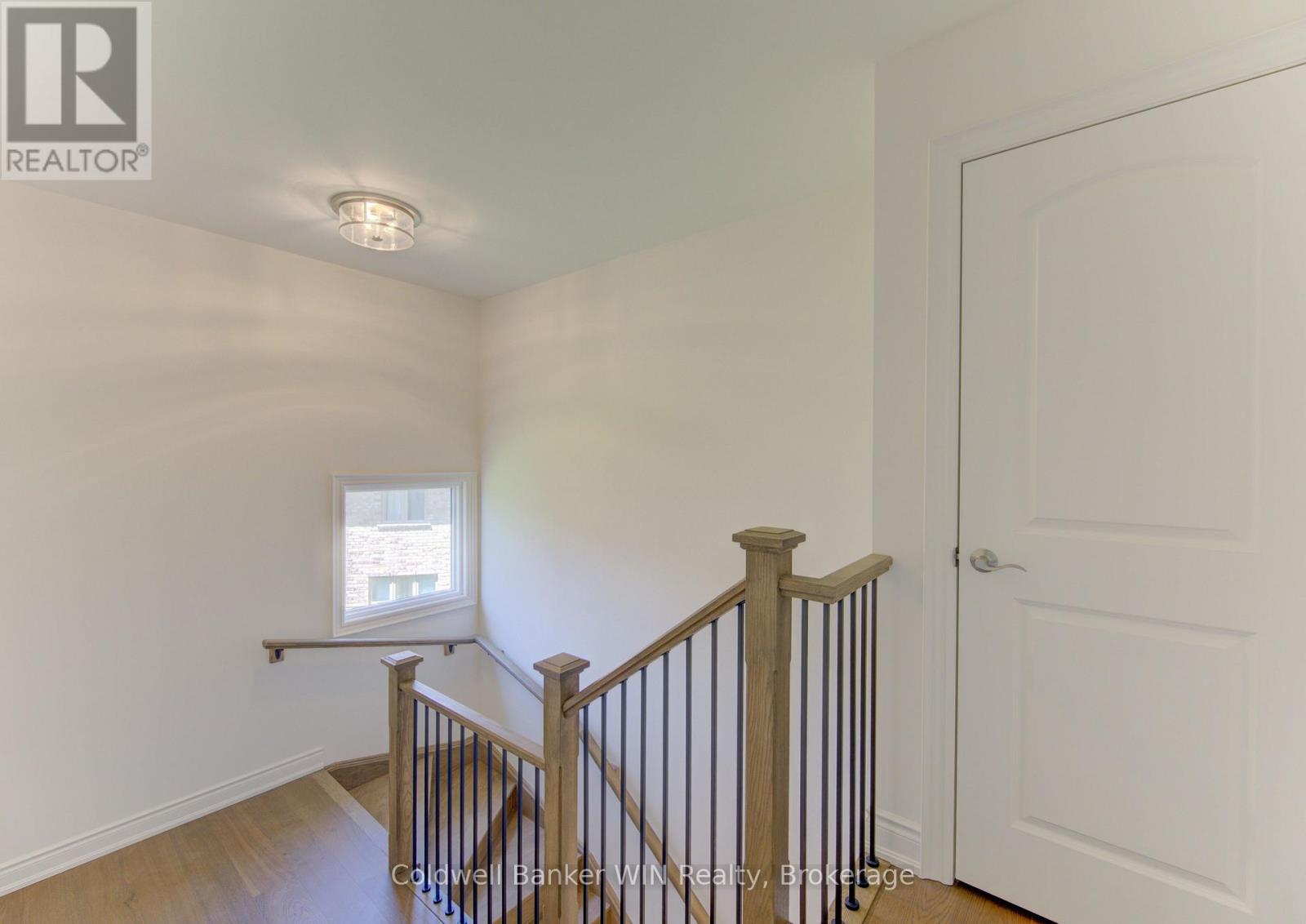 641 MARTIN STREET - 37