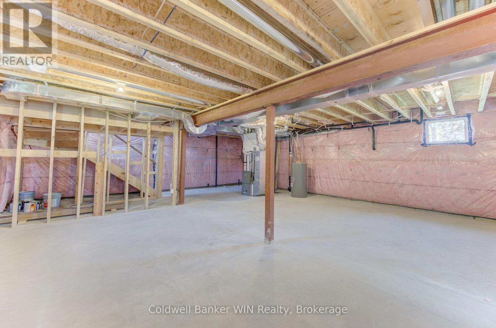 641 MARTIN STREET - 38