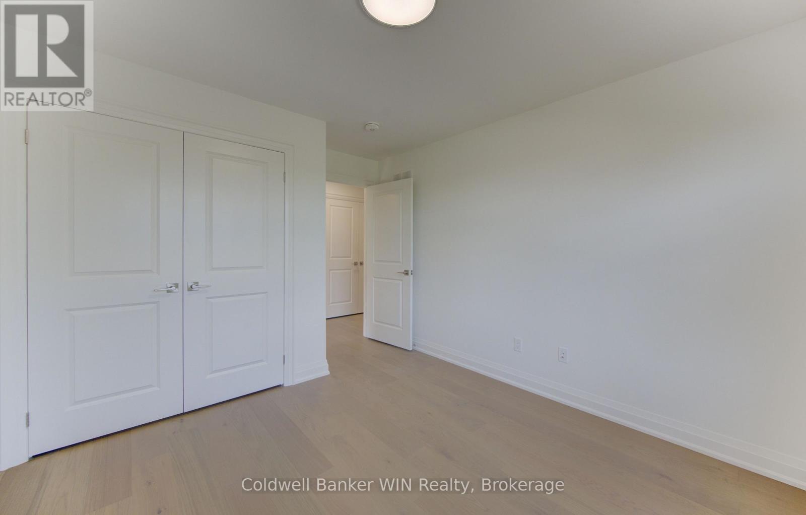 643 MARTIN STREET - 24