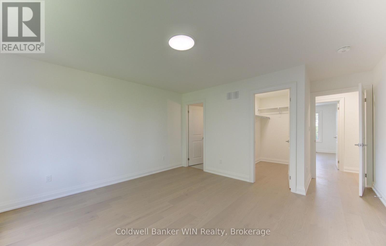 643 MARTIN STREET - 30
