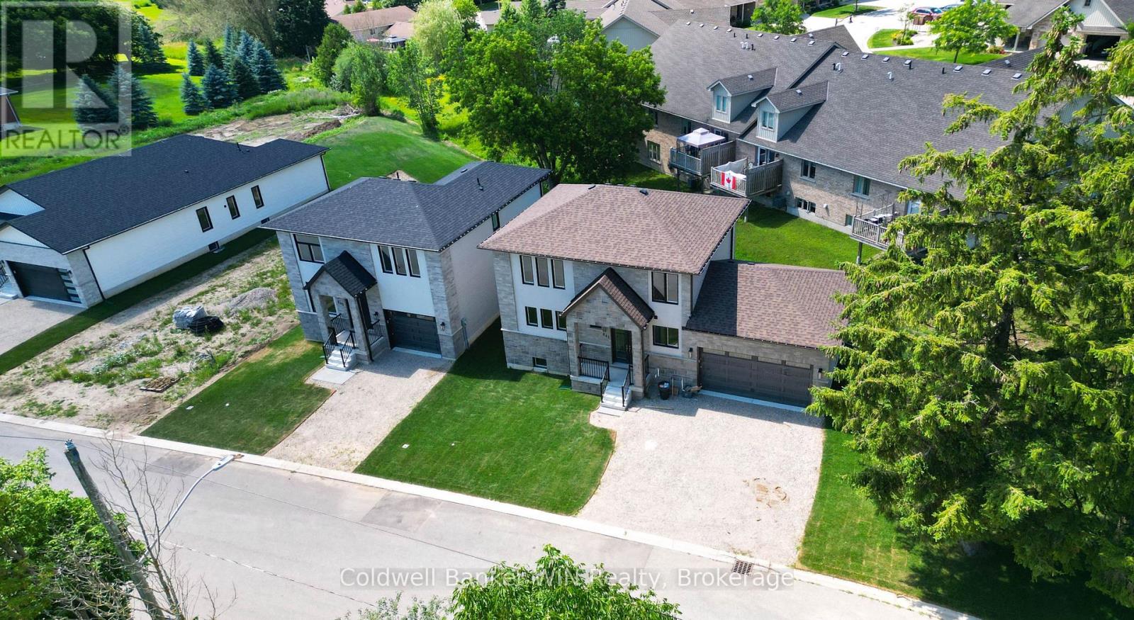 643 MARTIN STREET - 42
