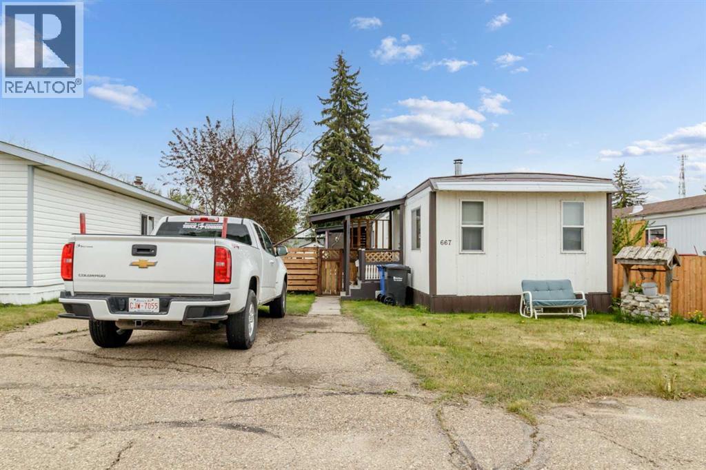 667, 6940 63 Avenue - 25