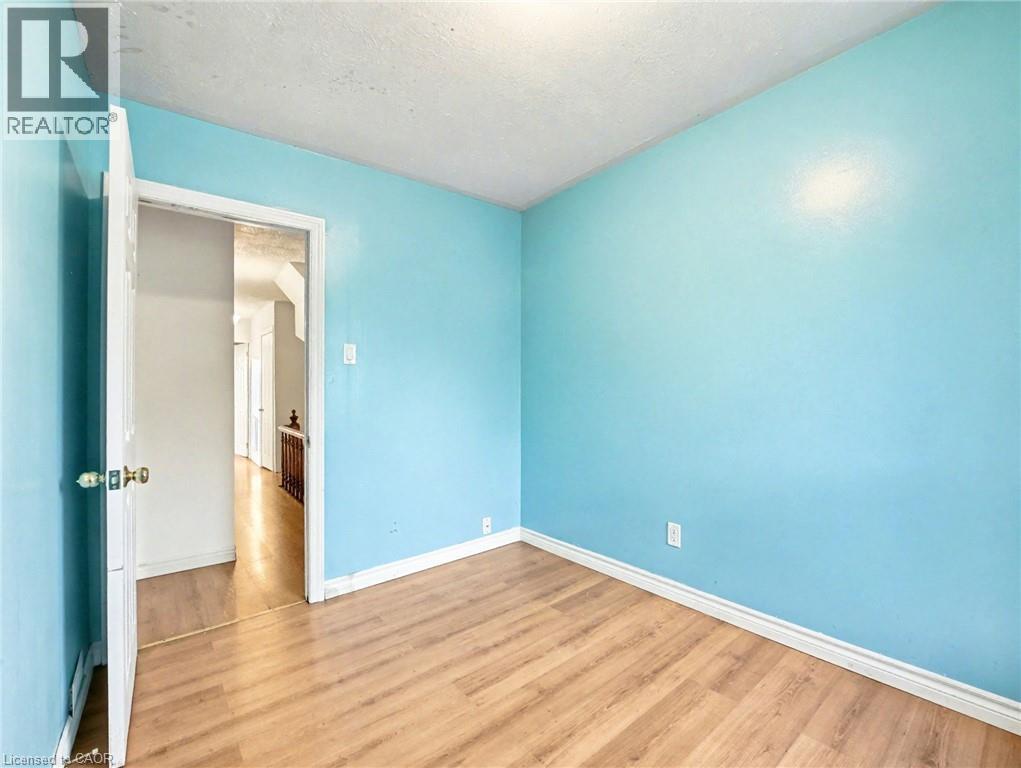 23 OAK Avenue - 31