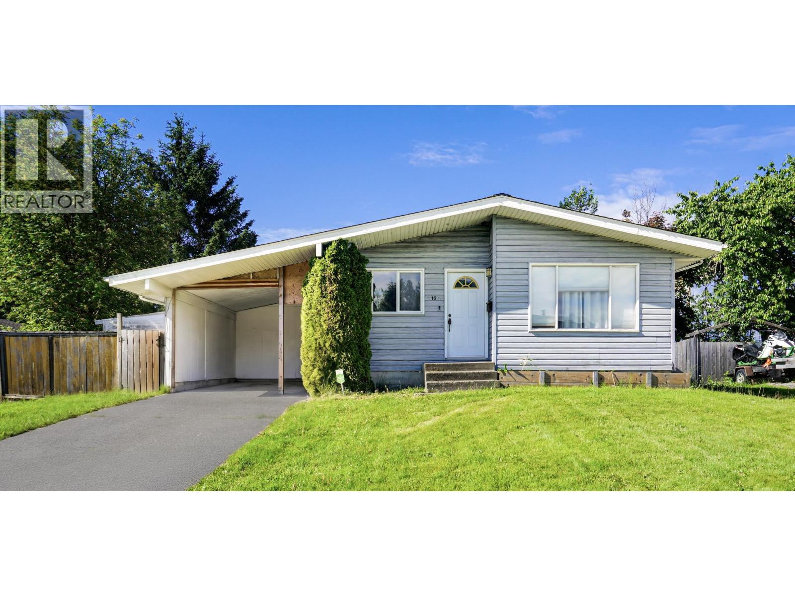 16 CARSWELL STREET - 1