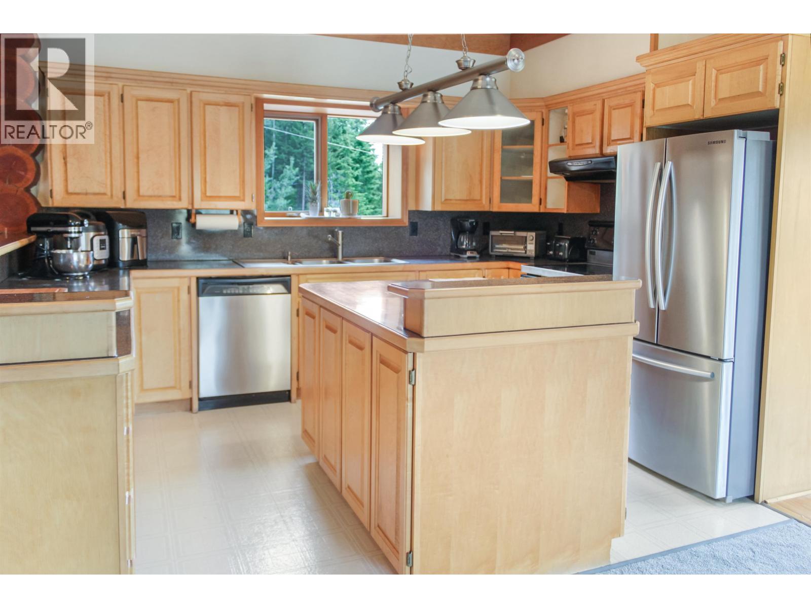 7134 GROSSETT ROAD - 3