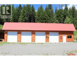 7134 Grossett Road, Bridge Lake, BC V0K1X2 Photo 27
