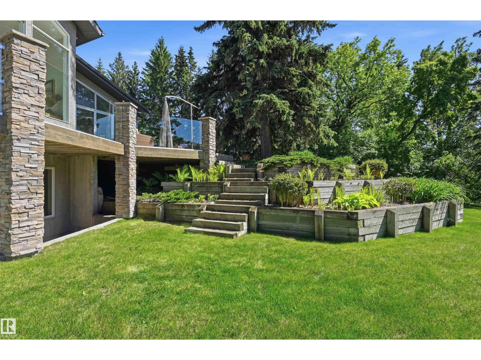 15625 WHITEMUD RD NW - 6