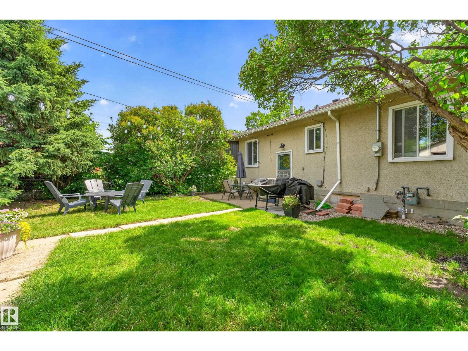 7530 80 AV NW - 27