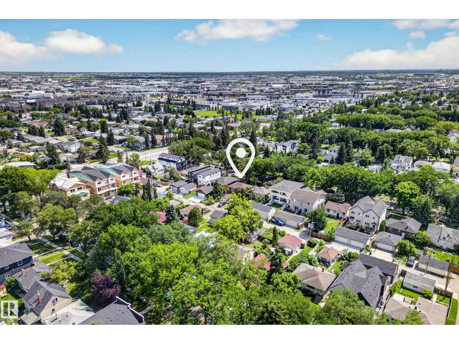 7530 80 AV NW - 32