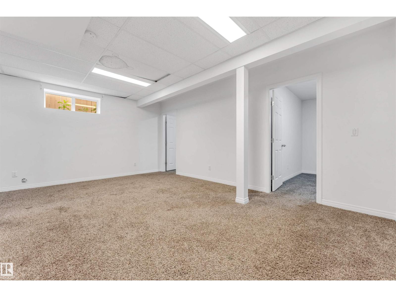 16205 55 ST NW - 31
