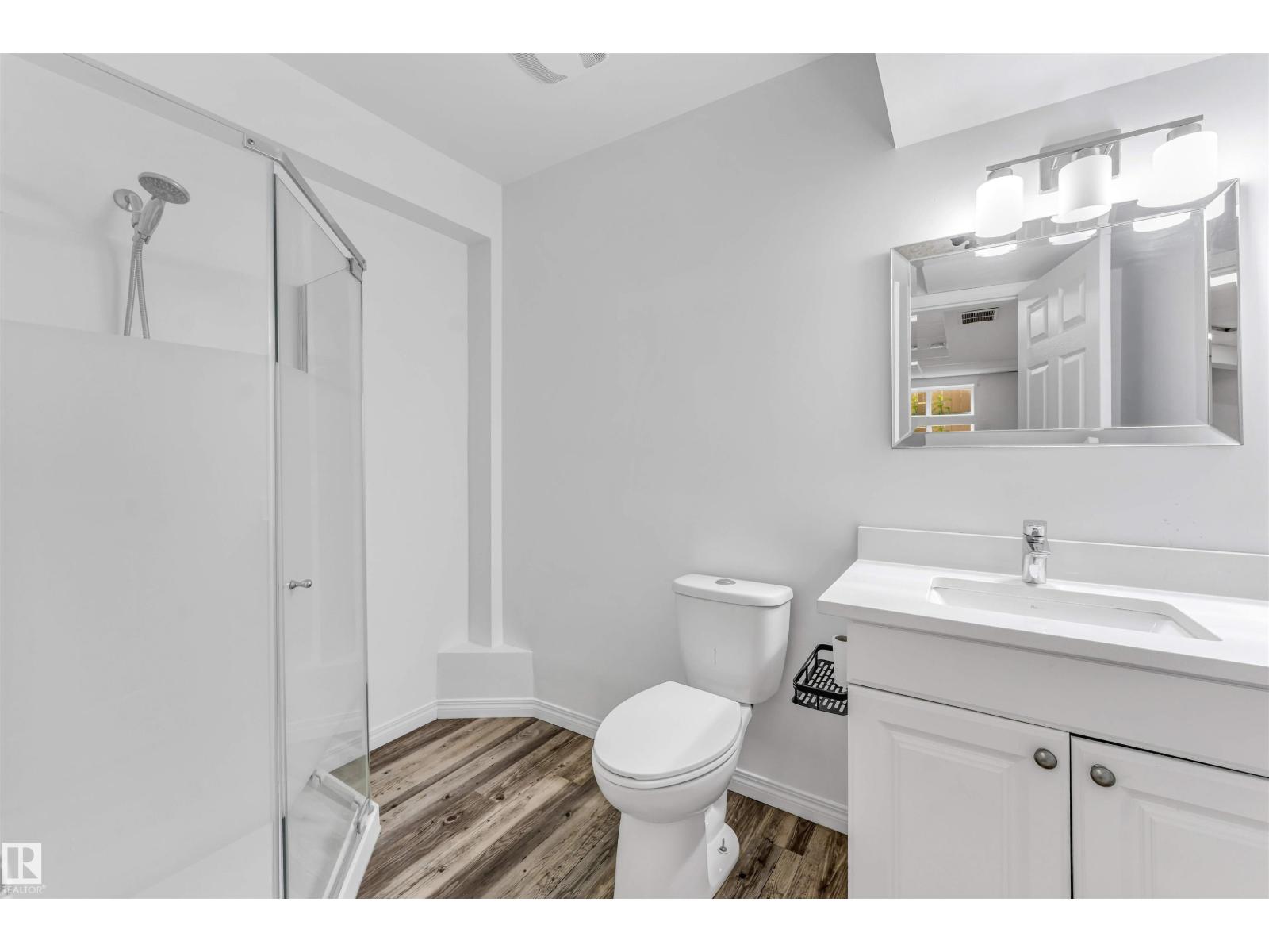 16205 55 ST NW - 32