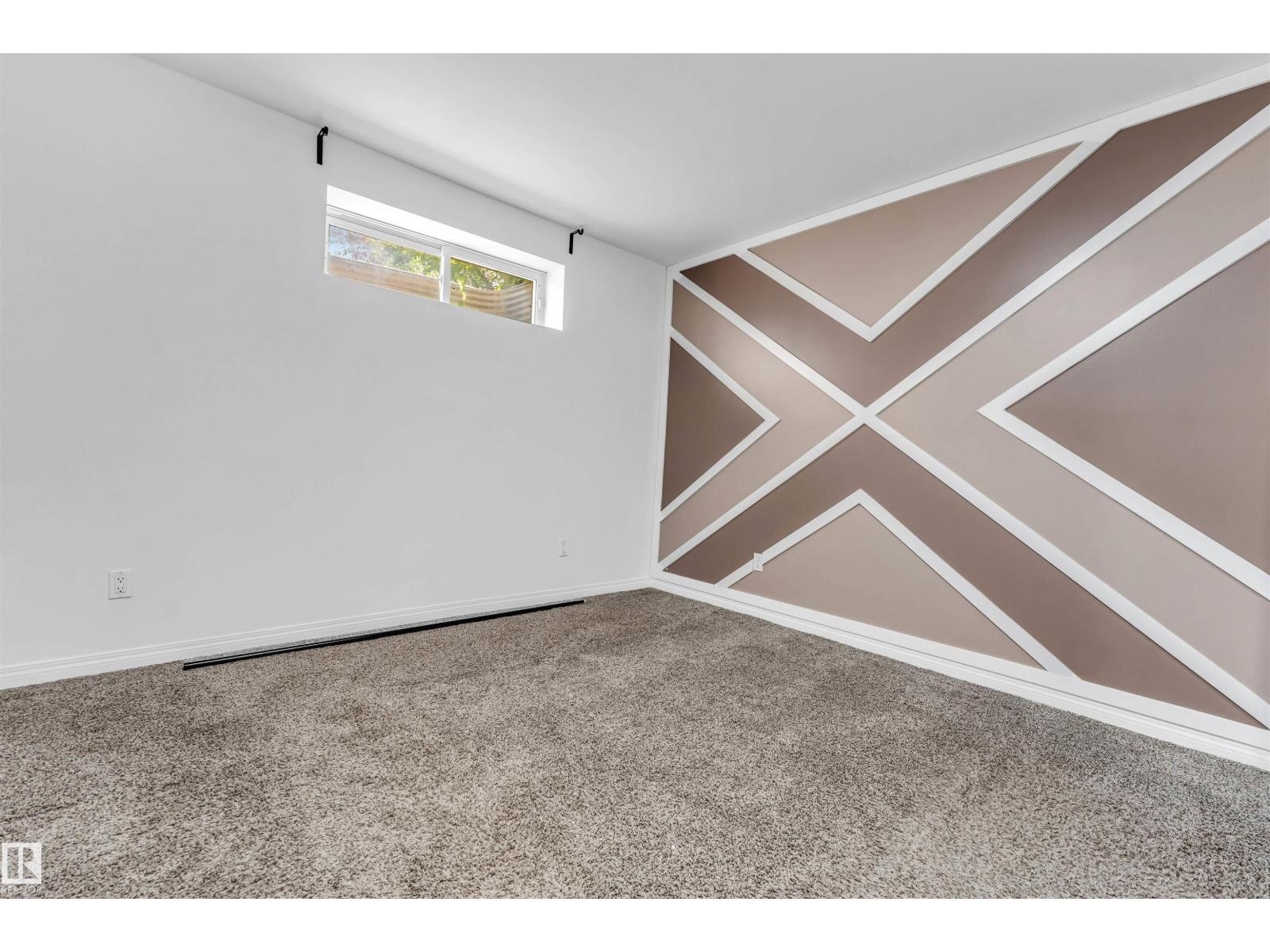 16205 55 ST NW - 33
