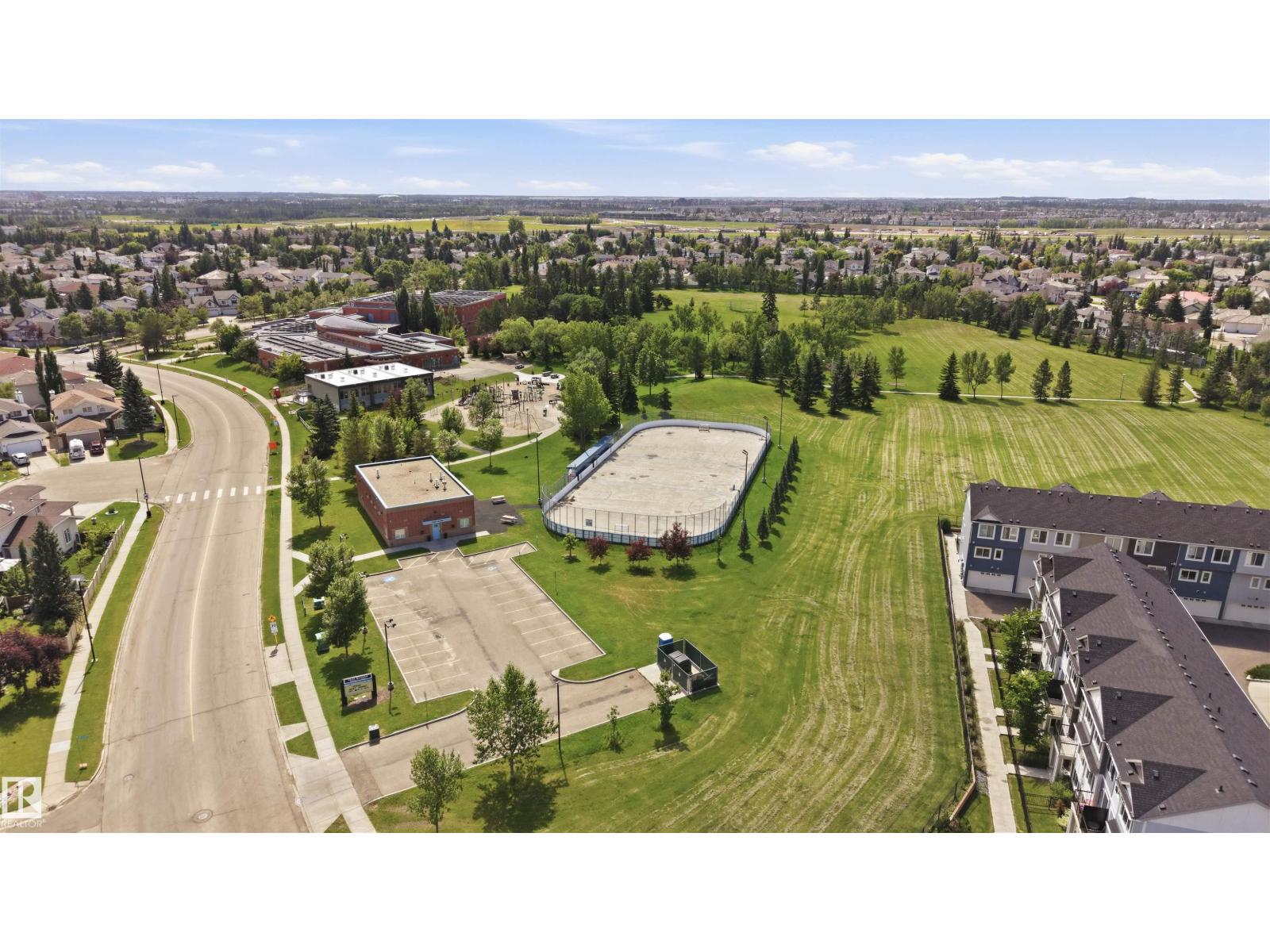 337 TWIN BROOKS DR NW - 60