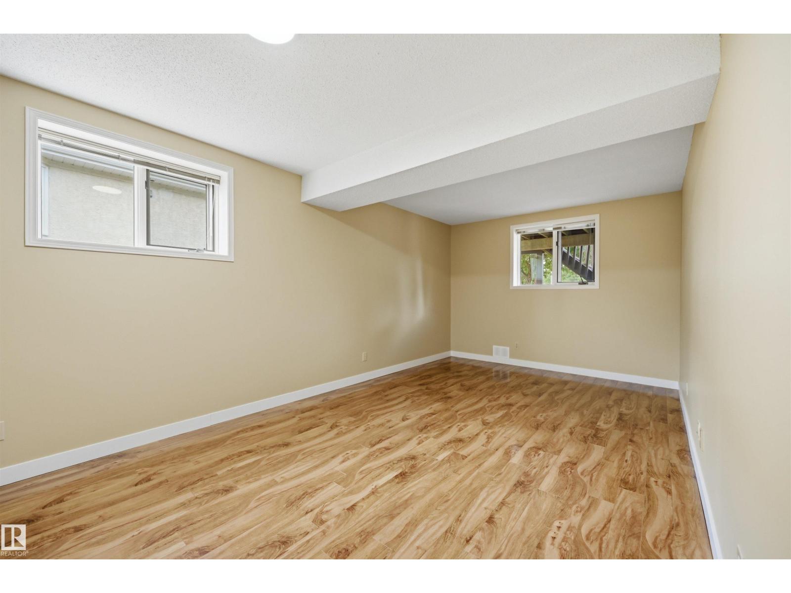337 TWIN BROOKS DR NW - 48