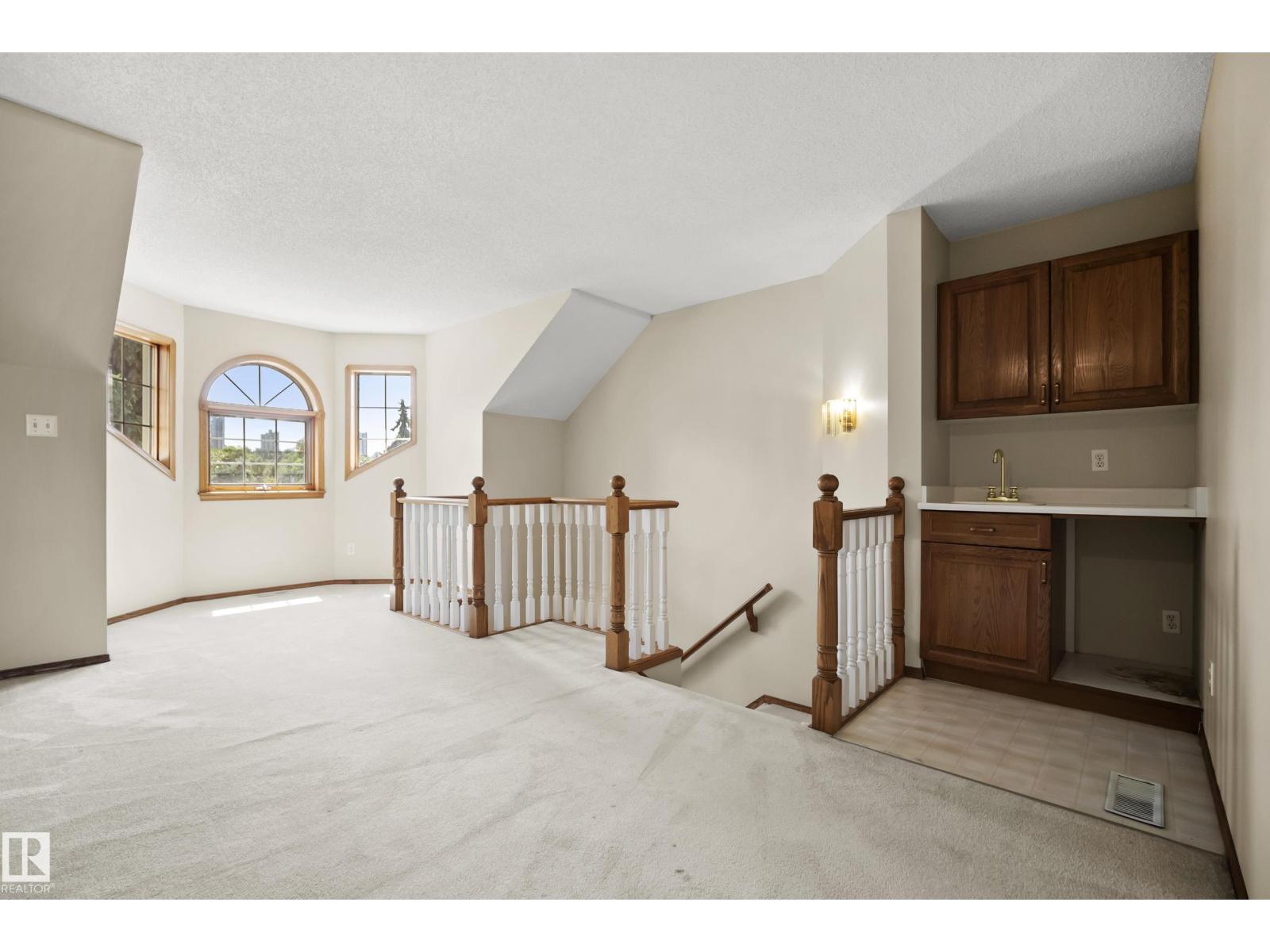 10014 97 AV NW - 38