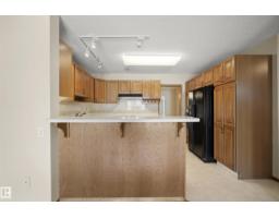 10014 97 Av Nw, Edmonton, AB T5K0B1 Photo 16