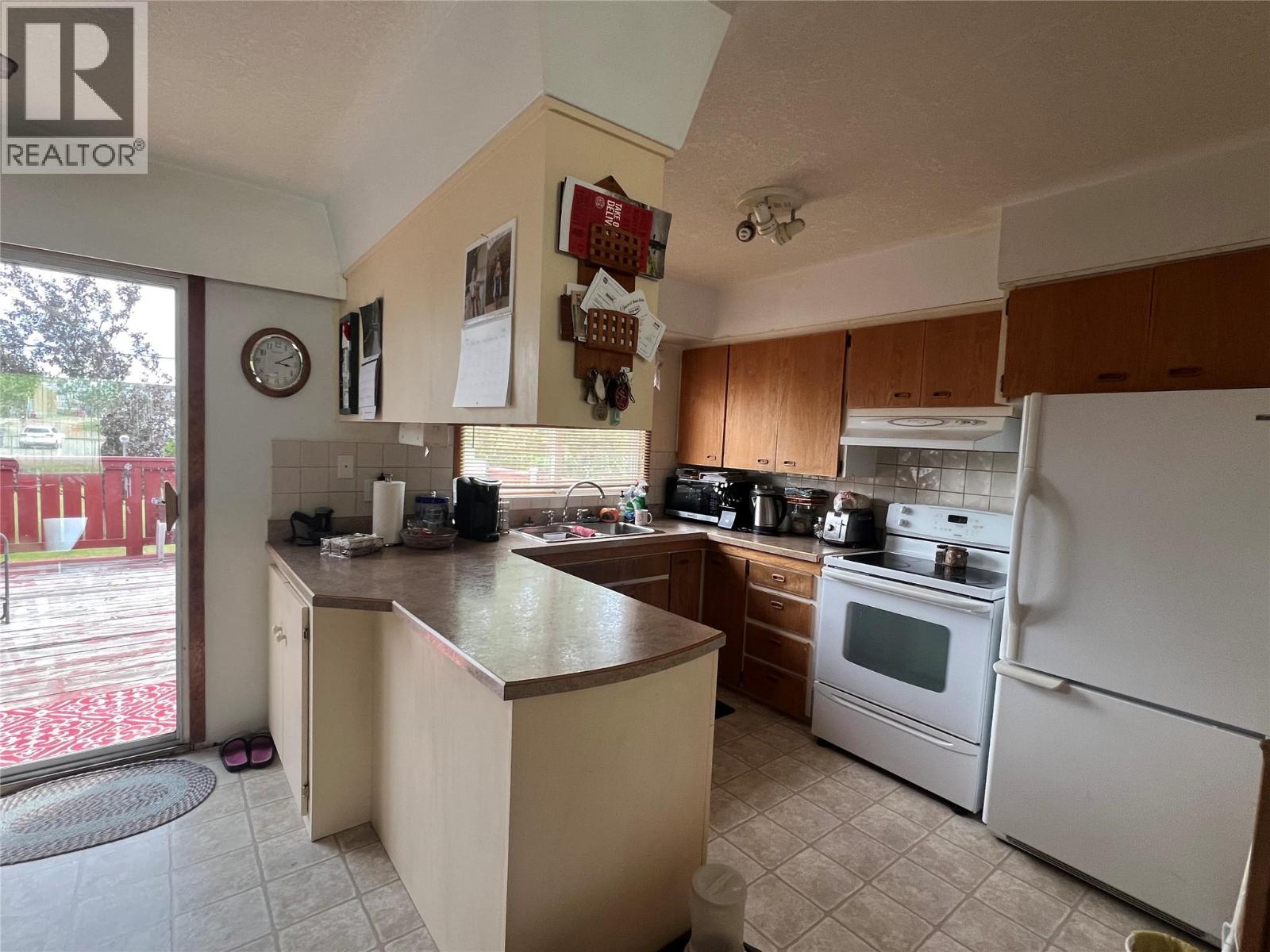 1025 92 Avenue - Image 5