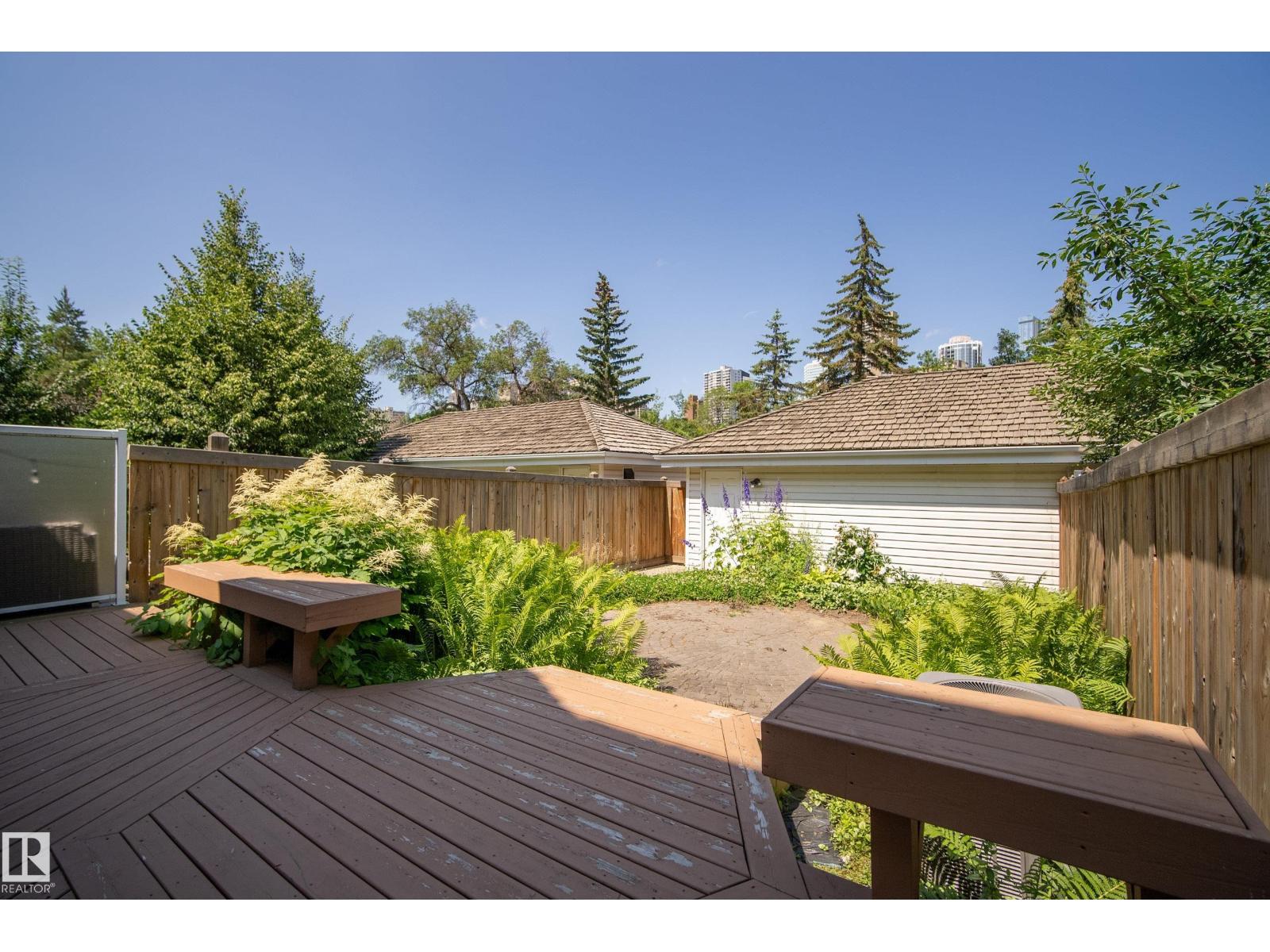 10014 97 AV NW - 50