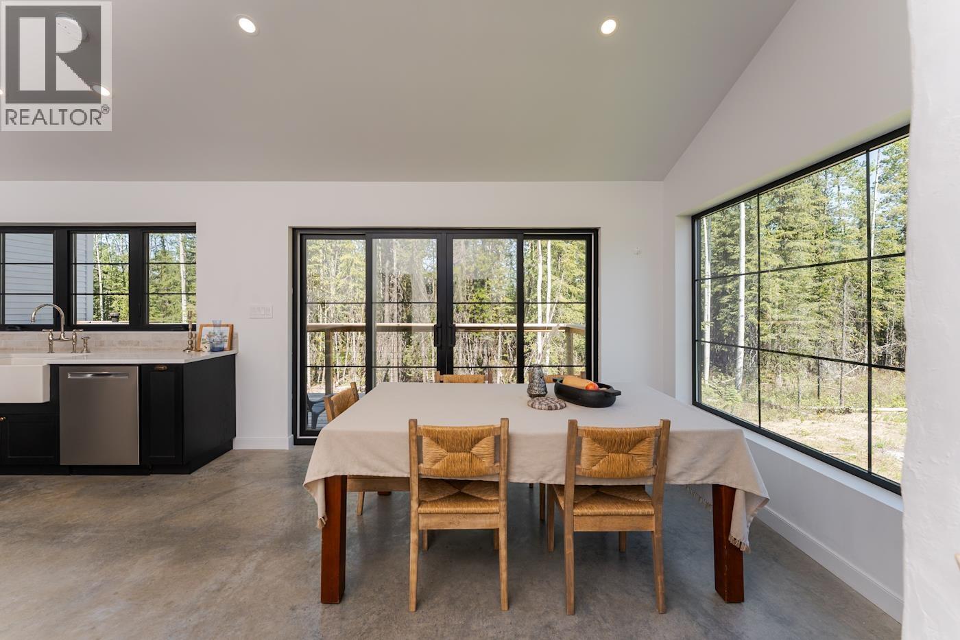 Photo 14 of 41 — 14340 HOMESTEAD ROAD · Prince George, BC