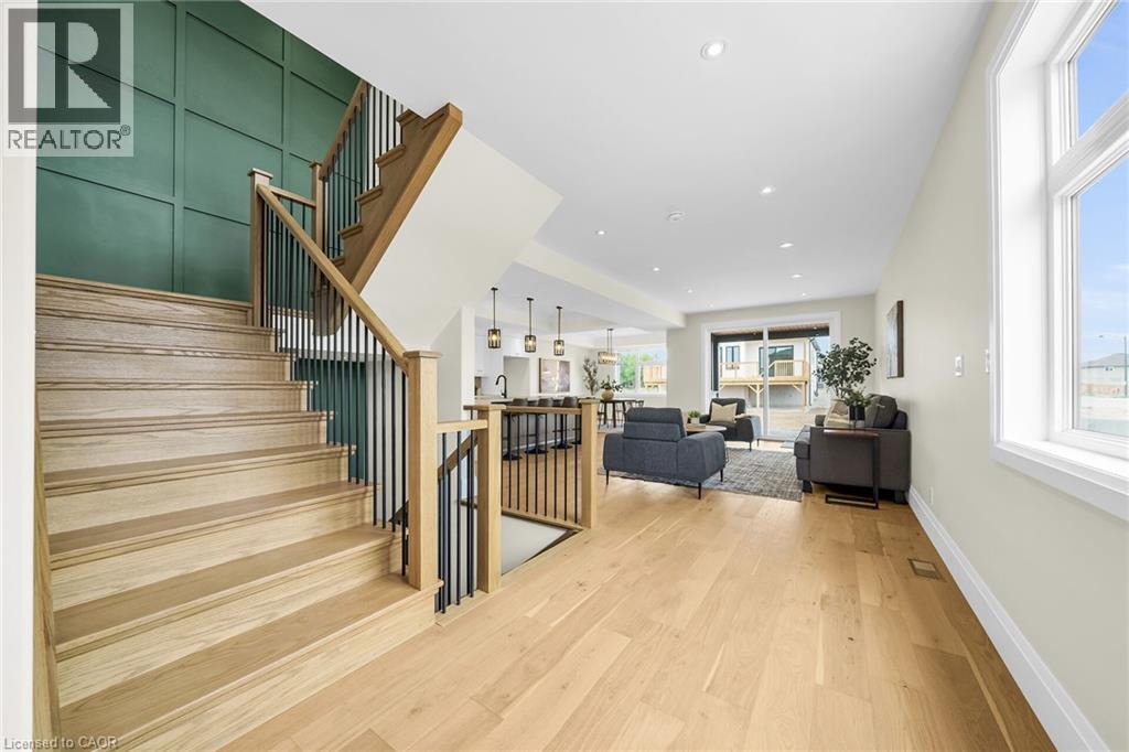 92 CRADDOCK Boulevard - 26
