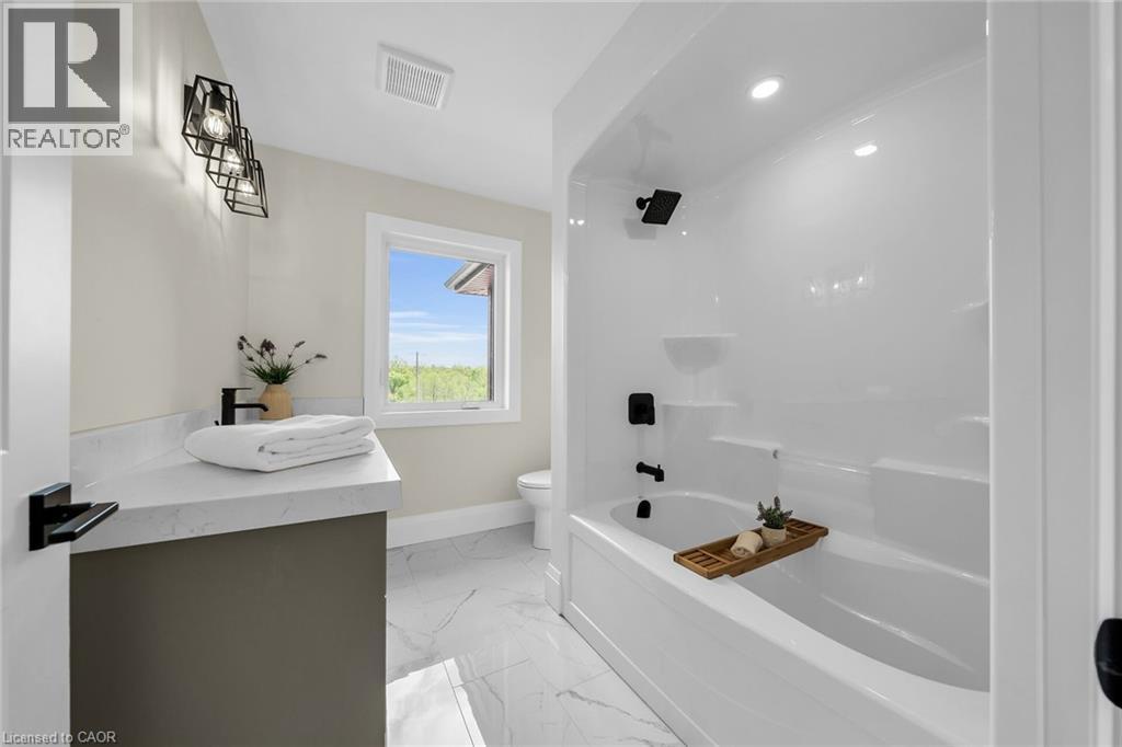 92 CRADDOCK Boulevard - 40