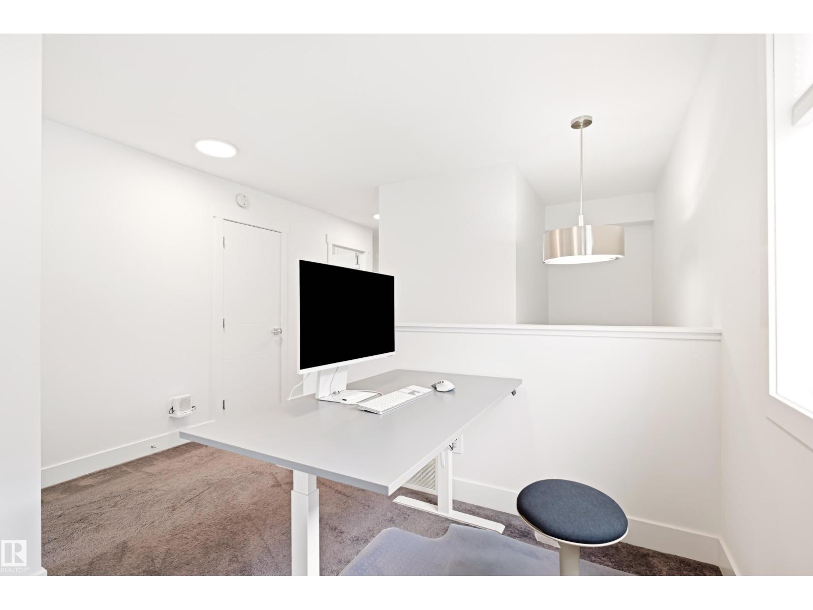 1323 ERKER CR NW - 21